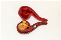 Lot 4058 - Late 19th century meerschaum pipe Carsved in...