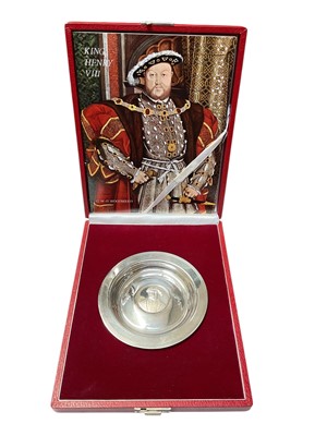 Lot 158 - Contemporary silver King Henry VIII limited edition silver dish (London 1973), 13cm diameter, in original fitted case with booklet, all at 5ozs.