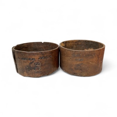 Lot 5039 - Wilsons Corn & Milling Company of Suffolk grain measures