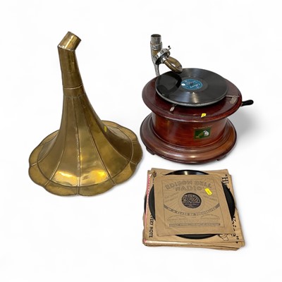 Lot 5043 - Wind up gramophone with brass horn and a group of 78s