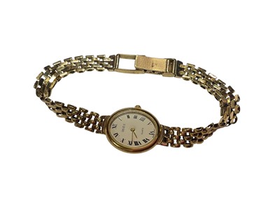 Lot 93 - 9ct gold Genève ladies wristwatch with quartz movement in oval gold case on 9ct gold bracelet