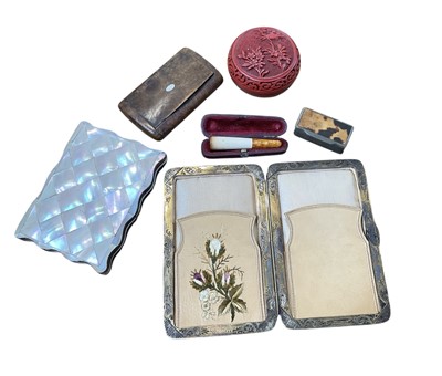 Lot 5002 - 19th century burr wood and horn snuff box, mother of pearl purse, leather purse and other items.