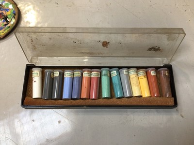 Lot 5163 - Uhlig enamelling kiln with accessories and pigments