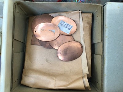 Lot 5163 - Uhlig enamelling kiln with accessories and pigments
