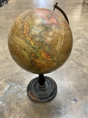 Lot 149 - 1920s / 30s terrestrial desk globe