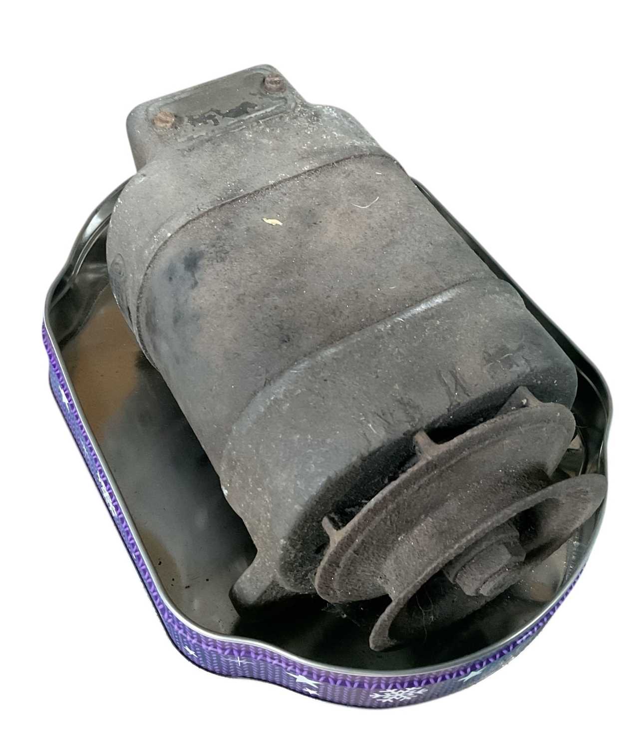 Lot 91 - Old Rolls-Royce dynamo