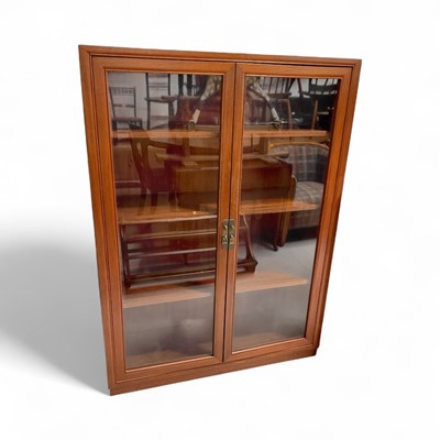 Lot 5317 - Chinese rosewood glazed bookcase/cabinet with key, 137cm high x 101.5cm wide x 35.5cm deep