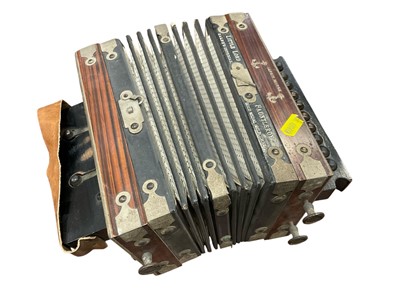 Lot 256 - Little Lord Fauntleroy concertina