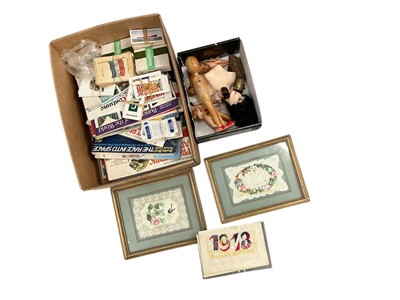 Lot 418 - Group of cigarette cards and dolls