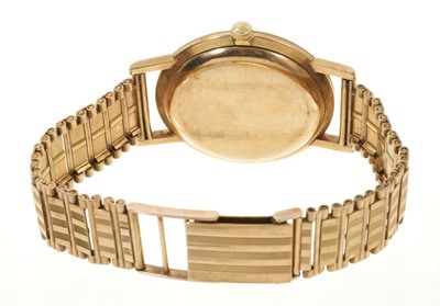 Lot 774 - 1960s gentlemen's Zenith 9ct gold wristwatch, the circular dial with applied baton markers and subsidiary seconds, in a 9ct gold case, 34mm diameter, on 9ct gold strap