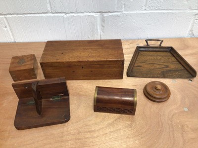 Lot 5059 - Quantity of wooden boxes and other miscellaneous items
