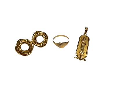 Lot 56 - Pair of gold 'knot' earrings (stamped 750), Egyptian yellow metal pendant and a 9ct gold signet ring