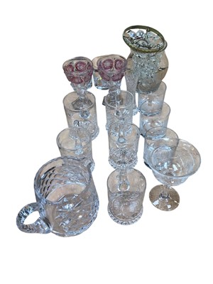 Lot 5100 - Quantity of glass to include a pair of glass rummers with red etched flowers to the side, cut glass mugs and others