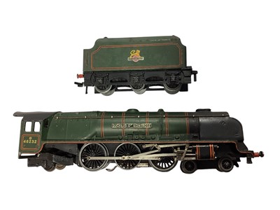 Lot 1746 - Hornby Dublo 00 Gauge 3 rail BR lined green with early emblem EDL12 4-6-2 Duchess of Montrose tender locomotive 46232, LNER black EDL11 4-6-2 Silver King tender locomotive 2511 (Repainted), LMS...