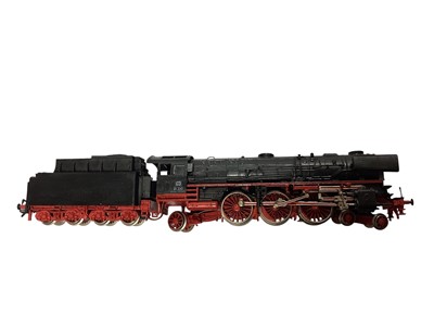 Lot 1747 - Fleischmann HO Gauge Red & Black livery DB 4-6-2 Class 01 with 8 wheel tender & locomotive 01 220, Triang OO Gauge LNER lined green Class B12 tender locomotive 8509, Hornby BR black Clas...
