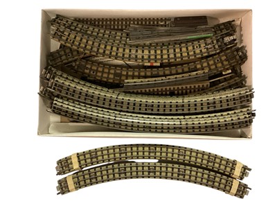 Lot 1771 - Hornby Dublo 00 Gauge 3 rail track (qty)