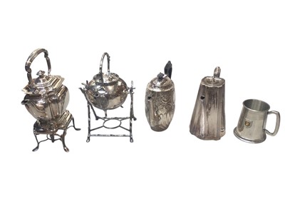 Lot 5121 - A group of silver plate comprising two coffee pots and two tea pots, together with a pewter mug