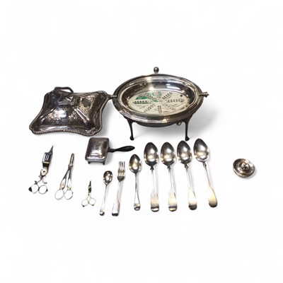 Lot 5120 - Group of silver plate comprising a tureen, plated spoons and others
