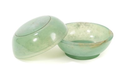 Lot 887 - 18th century Chinese green jade bowl and cover
