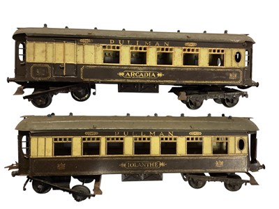 Lot 1789 - Hornby O Gauge tinplate Pullman carriages Arcadia & Iolanthe, plus other coaches and rolling stock, all loose (qty)