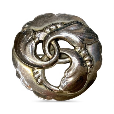 Lot 3 - Georg Jensen Danish sterling silver abstract floral circular brooch, no. 20