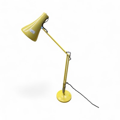 Lot 284 - Vintage angle poise lamp