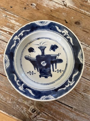 Lot 1906 - Antique Chinese blue and white porcelain basin, 18th / 19th century, painted with precious objects and auspicious symbols, 28cm diameter