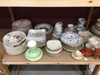 Lot 712 - Collection of antique and vintage ceramic teapots, collectors' plates, tea wares and dinnerware etc