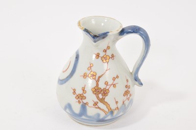 Lot 237 - 18th century Japanese Arita oil jug