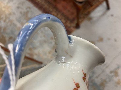 Lot 43 - 18th century Japanese Arita oil jug