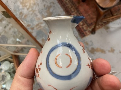 Lot 43 - 18th century Japanese Arita oil jug