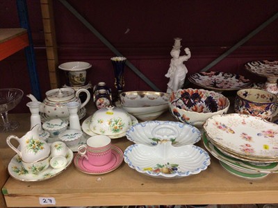 Lot 720 - Group of 19th century and later ceramics to include a Royal Crown Derby Imari pattern part desert service, Staffordshire figures and Hammersley daffodil breakfast pieces.