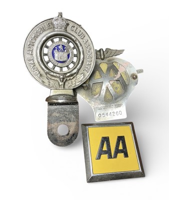 Lot 3 - Scarce 1930s Suffolk County Royal Automobile Club Association badge and two vintage AA badges (3).