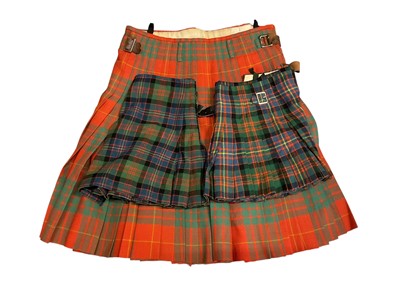 Lot 2528 - 19th century Scottish sporran with white metal / silver mounts, together with tartan kilt, green velvet dress jacket, green tweed jacket and two childrens kilts, together with a pair of black leat...