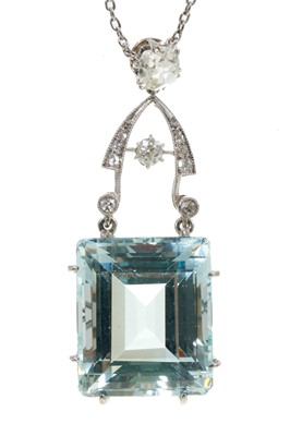 Lot 602 - Edwardian diamond and aquamarine pendant on chain