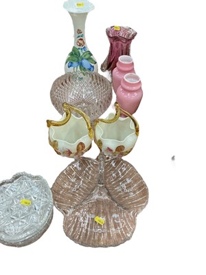 Lot 425 - Pair late Victorian glass baskets and other decorative glassware