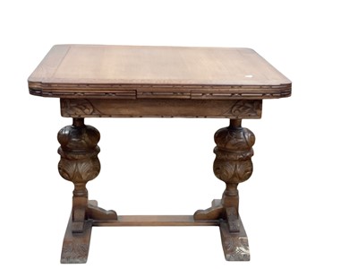 Lot 1323 - 1930s carver oak draw leaf dining table, 97cm x 89cm x 79.5cm high, together with a set of four matching chairs