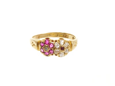 Lot 664 - Victorian gold diamond and ruby double cluster ring