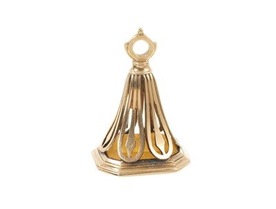 Lot 665 - George III gold and hardstone intaglio seal