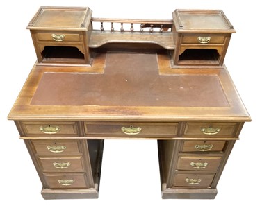 Lot 1396 - Edwardian twin pedestal desk with inset lined top, 106.5cm wide, 62.5cm deep, 100cm high