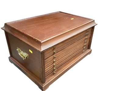 Lot 299 - Coin/medal collector's cabinet containing six drawers