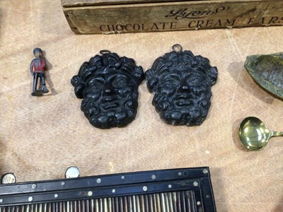 Lot 5074 - Box of Edwardian jigsaw puzzles, porcupine quill box, Japanese lacquer box and sundries