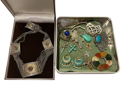 Lot 188 - Group of silver, white metal and other jewellery