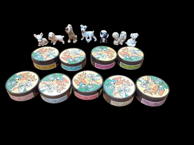 Lot 2259 - Group of nine Wade hat box figures in plastic boxes together with some loose Wade Disney figures