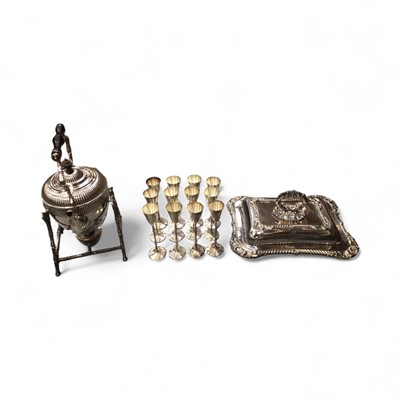 Lot 725 - Quantity of silver plate to include cutlery, silver plated entree dish, etc