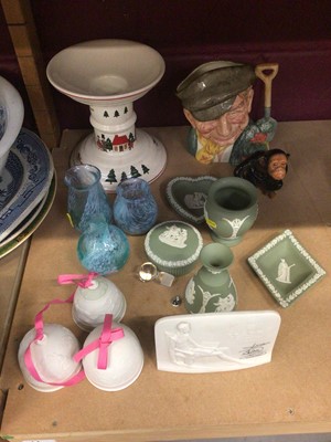Lot 728 - Group of china and glass including Masons ham stand, Doulton character jug, Lladro, Wedgewood and Caithness