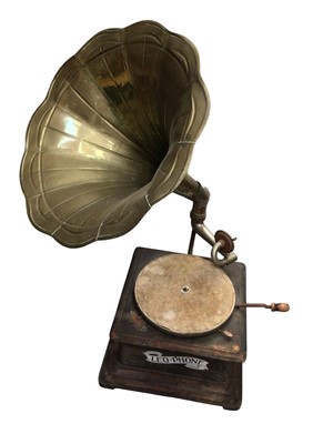 Lot 767 - Vintage gramophone "Leo-Phone"