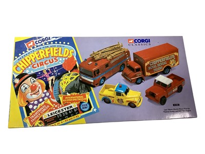 Lot 1833 - Corgi Classics diecast models Chipperfield's Circus Land Rover, Morris Minor Pick-Up Thames Trader & AEC Fire Engine 31703, Showman's Range Scammell Highwayman Ballast with closed pole trail...