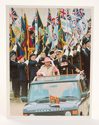 Lot 17 - H.M. Queen Elizabeth II and H.R.H. The Duke of Edinburgh, scarce hand-signed 1994 Christmas card with twin gilt embossed Royal cyphers to the interior, colour photograph of the Royal couple on...