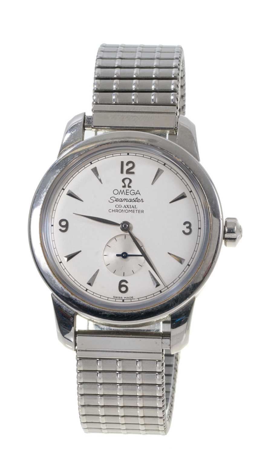 Lot 761 - Gentlemen's Omega Seamaster London Olympics watch in box with papers